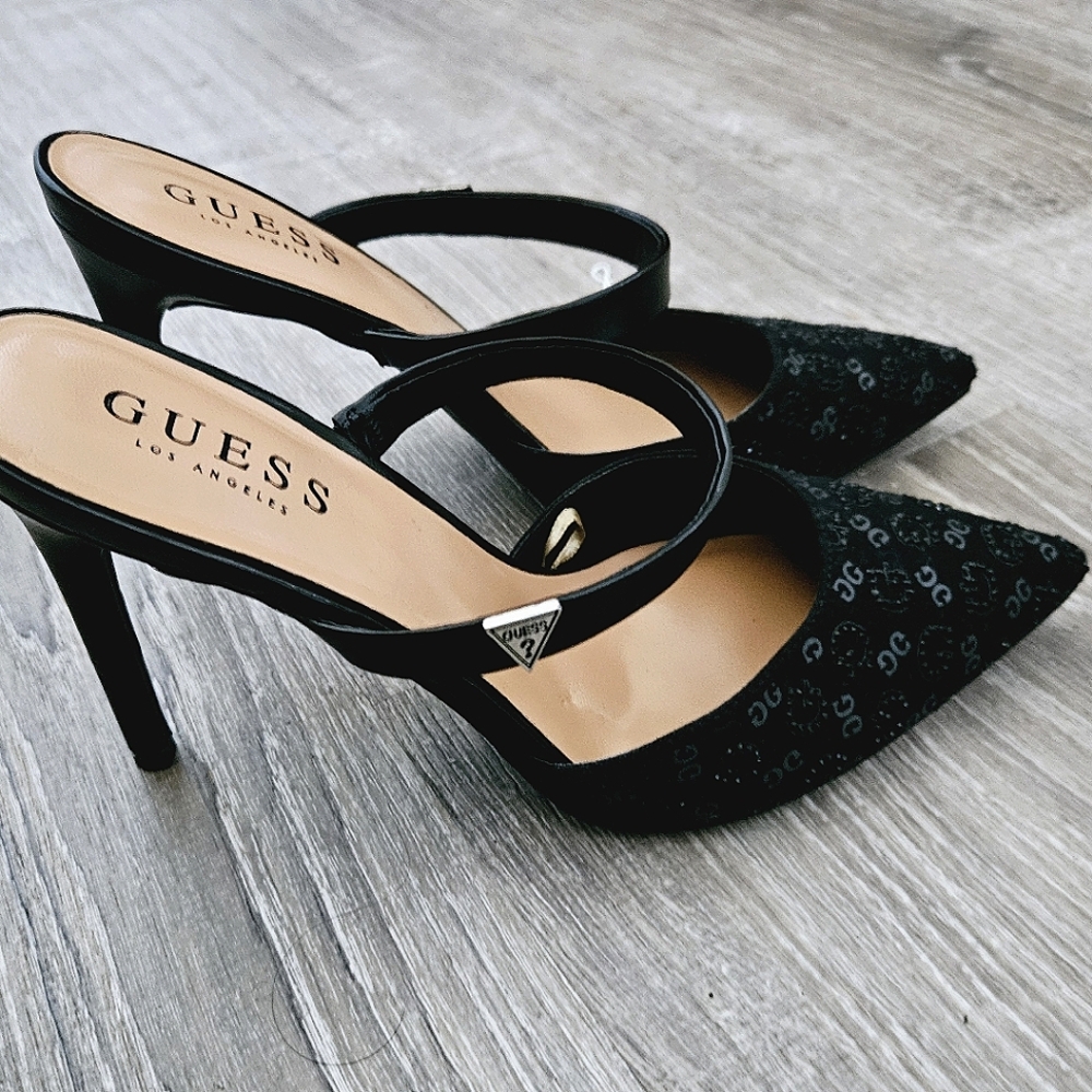 Sexy guess heels